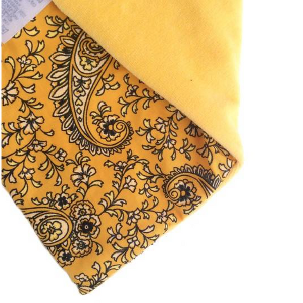 Babador Bandana - Arabescos Amarelo - BazarBizarro